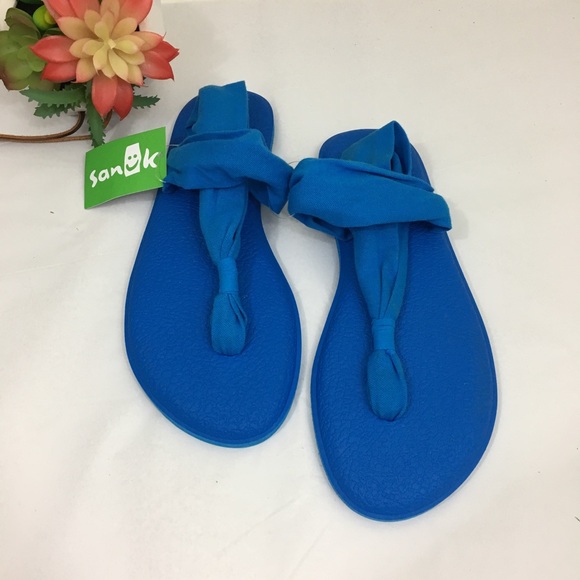 Sanuk Shoes - NWT Sanuk yoga mat sling 2 spectrum sandals